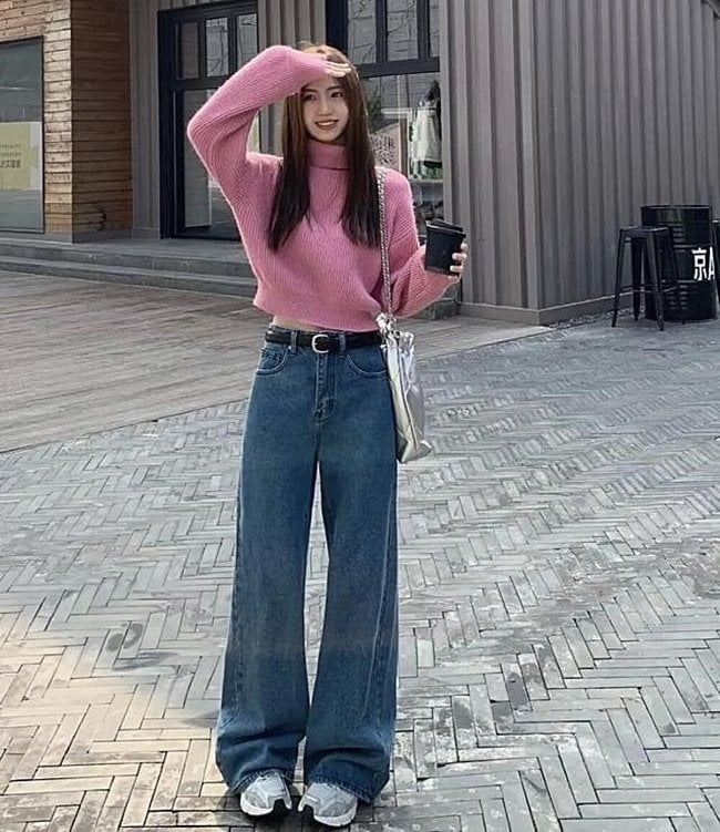 Hướng dẫn phối đồ quần jeans ống rộng với đa dạng phong cách