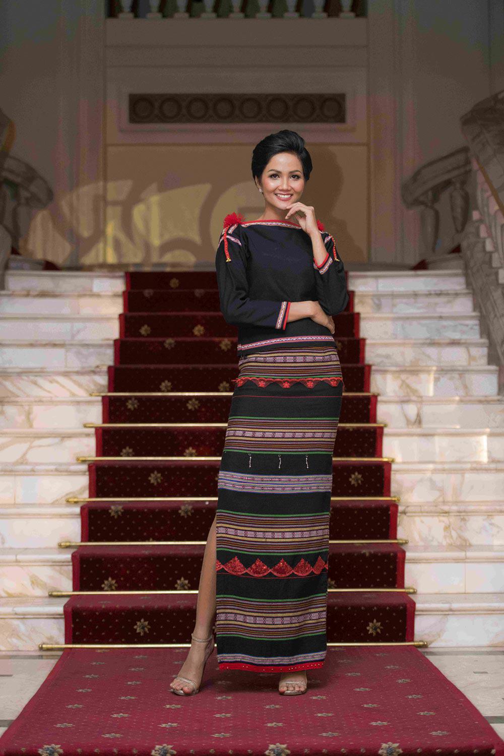 Hoa hậu H’Hen Niê