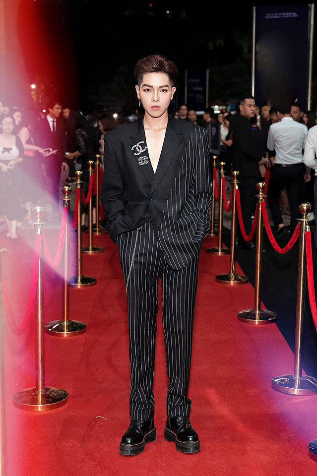 Phối đồ dự sự kiện sang trọng và lịch lãm